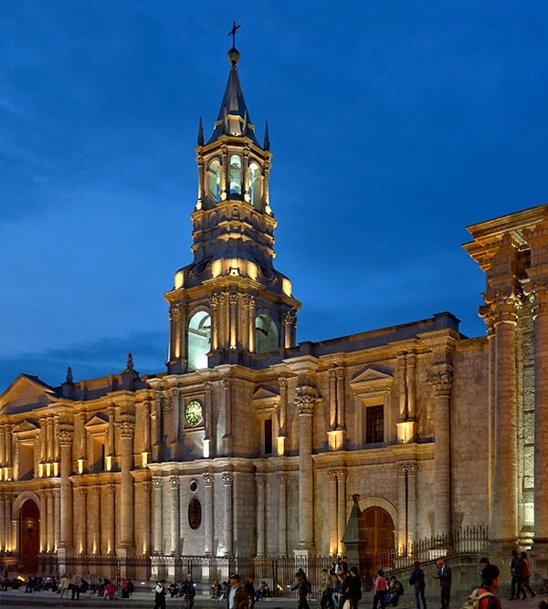 TOUR AREQUIPA, CAMPIÑA Y CAÑON DEL COLCA 4 DIAS