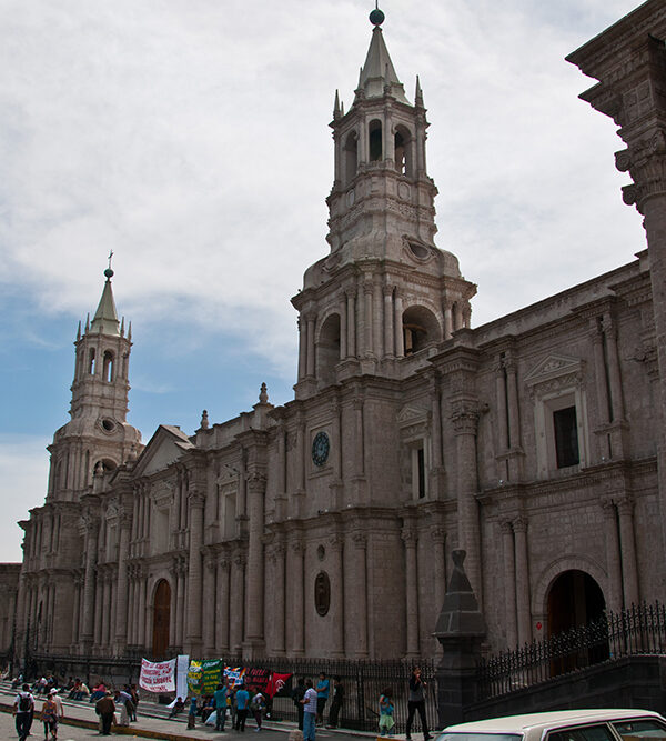CITY TOUR AREQUIPA PEATONAL